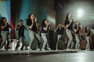 Decorative element: Dance group performing