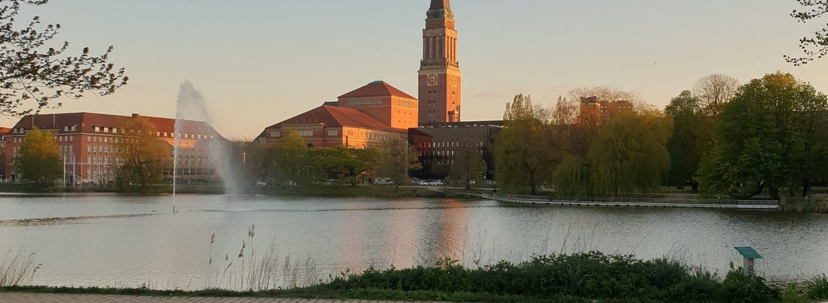 Photo of Kiel town hall across the Kleiner Kiel lacke